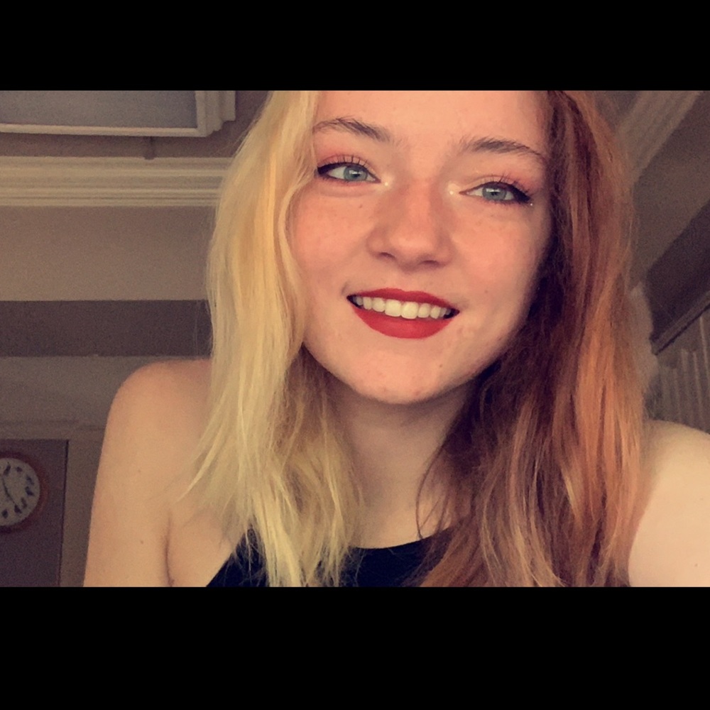 Meet your Posher, Max